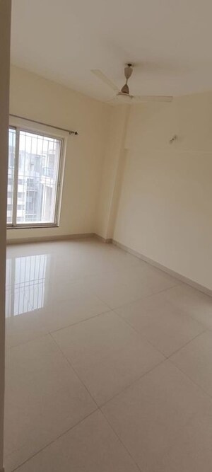 Room in 2 BHK Apartment at Tulip Infinity Planet, Moshi – for Rent