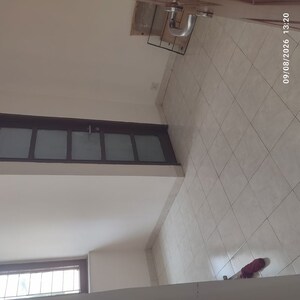 Bathroom in 4 BHK Villa at Unitech Aspen Greens, Sector 50 – for Rent
