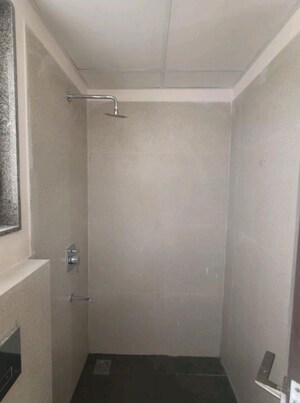 Furnished Amenities in 2 BHK Apartment at Piramal Vaikunth, Balkum Pada – for Rent