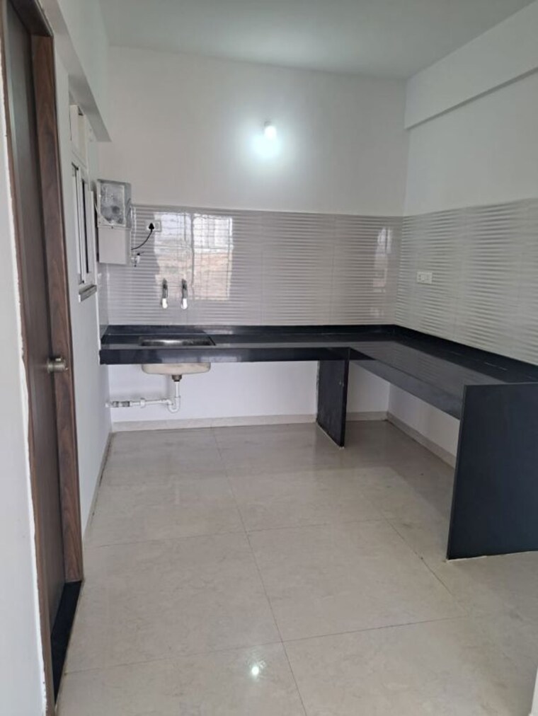 Kitchen, majestique-towers 2 Bedroom 726 Sq.Ft. Apartment In Kharadi Pune 10608276