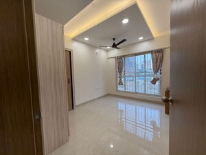 Room in 3 BHK Apartment at Supreme Estia Phase 1, Baner – for Rent