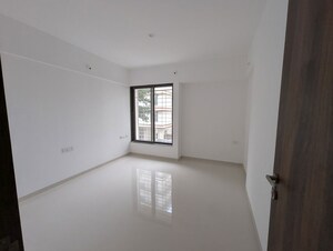 Room in 3 BHK Apartment at Purva Silversands, Mundhwa – for Rent