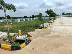 Plot For Sale in Mangalpalle