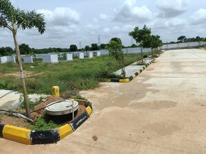  Plot For Sale in Mangalpalle