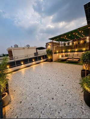 3 BHK Villa – Exterior View View at Sector 10 Greater Noida - for Sale