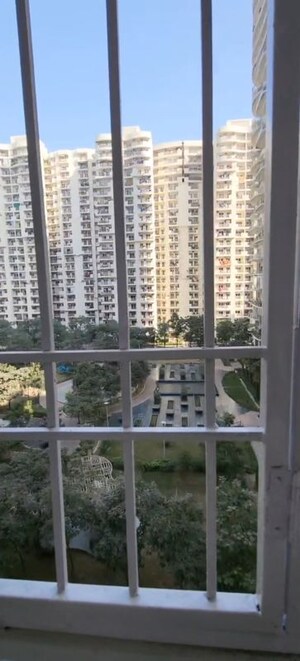 3 BHK Apartment – Exterior View View at Mahagun Moderne, Sector 78 - for Rent