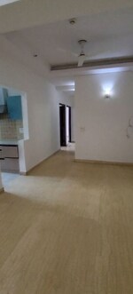 3 BHK + Store Room 1550 Sq.Ft. Apartment in Mahagun Moderne