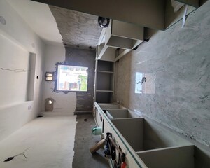 Balcony in 3 BHK Builder Floor at Green Fields Colony – for Sale