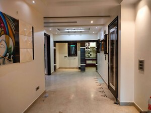 Room in 2 BHK Apartment at Ip Extension – for Sale
