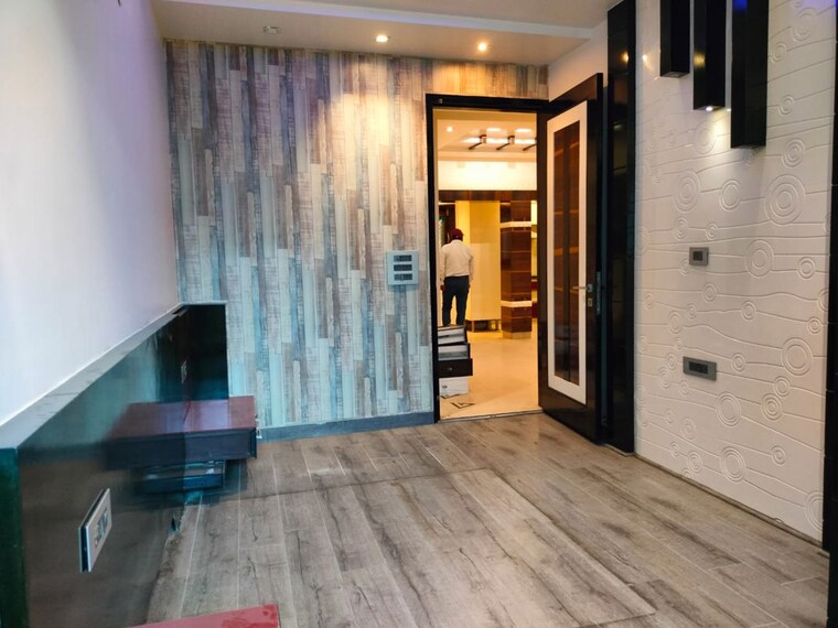 Room, ip extension 2 Bedroom 1050 Sq.Ft. Apartment In Ip Extension Delhi 10608322