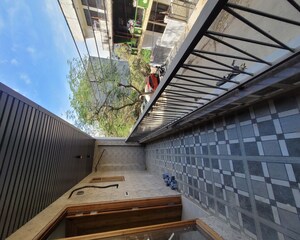 Balcony in 3 BHK Builder Floor at Green Fields Colony – for Sale