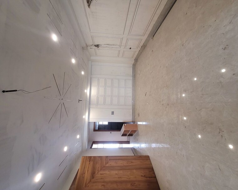 Bathroom, green fields colony 3 Bedroom 1850 Sq.Ft. Builder Floor In Green Fields Colony Faridabad 10608325