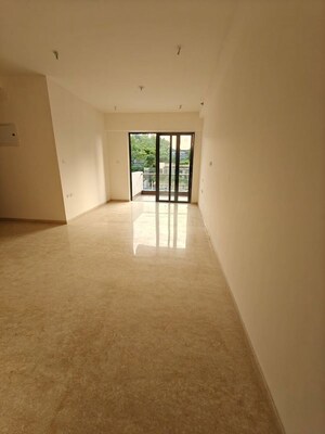 Room in 4 BHK Apartment at Akshar One Akshar, Sanpada – for Rent