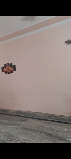 2 BHK + Extra Room Builder Floor For Rent in Sector 15