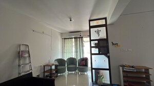 Room in 3 BHK Apartment at Sancoale – for Sale