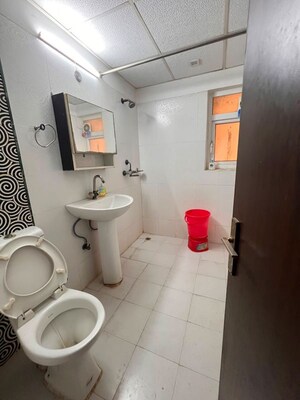 Bathroom in 2.5 BHK Apartment at Paramount Floraville, Sector 137 – for Rent
