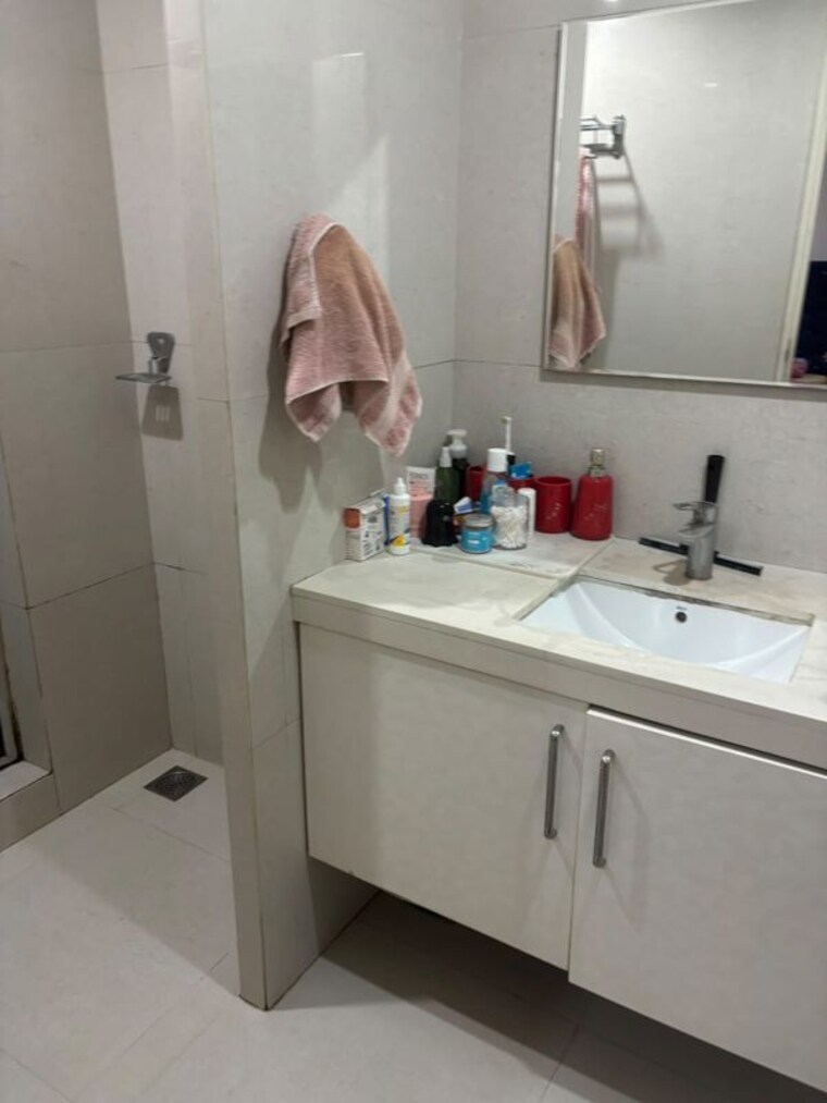 Kitchen, hiranandani-lake-verandahs 3 Bedroom 2061 Sq.Ft. Apartment In Bilekahalli Bangalore 10608427