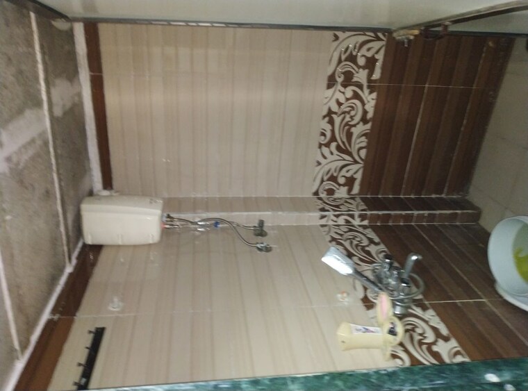 Washroom, shree-khodiyar-krupa-apartment 1.5 Bedroom 520 Sq.Ft. Apartment In Airoli Sector 20 Navi Mumbai 10608421