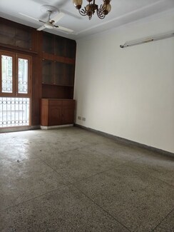 2 BHK Apartment For Rent in Vasant Kunj