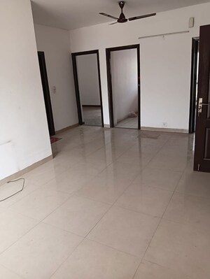 Room in 3 BHK Apartment at BPTP Princess Park, Sector 86 – for Rent