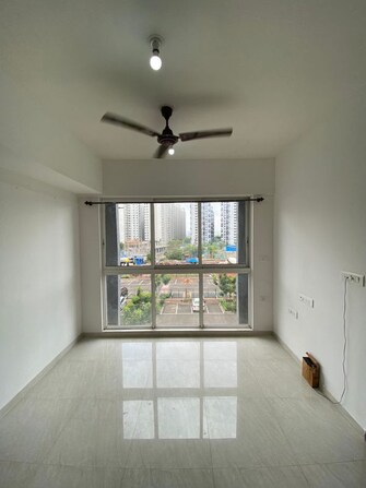 2 BHK 650 Sq.Ft. Apartment in Lodha Golden Dream