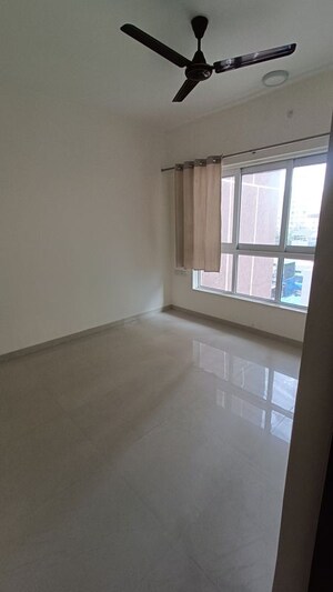 Bedroom in 1 BHK Apartment at Lotus Signature, Andheri West – for Rent