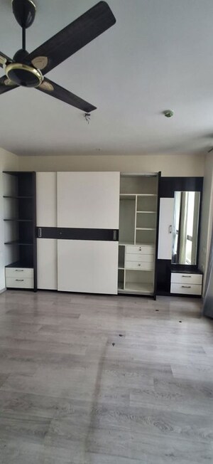 3 BHK Apartment For Sale in Hiranandani Club Meadows, Bannerghatta