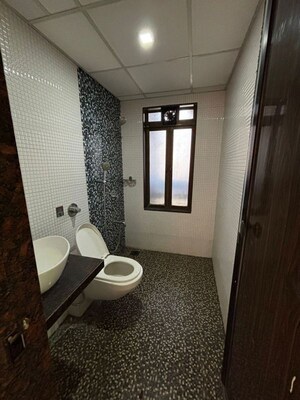 Attached Bathroom in 2 BHK Apartment at Lalani Grandeur, Goregaon East – for Rent