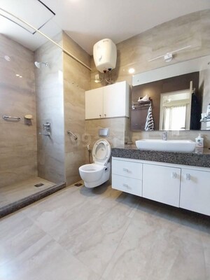 Bathroom in 4 BHK Builder Floor at Dlf Phase ii – for Sale