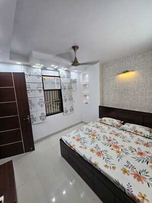 Kitchen in 2 BHK Builder Floor at Mahavir Enclave 1 – for Rent