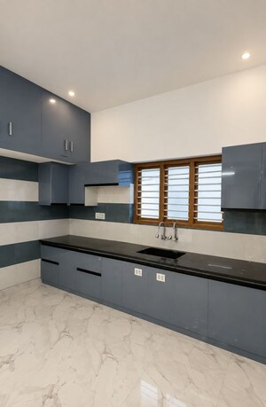 Kitchen in 4 BHK Independent House at Mannuthy – for Sale