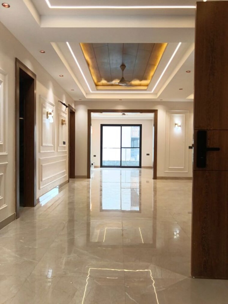 undefined, sector 65 4 Bedroom 502 Sq.Yd. Builder Floor In Sector 65 Gurgaon 10608627
