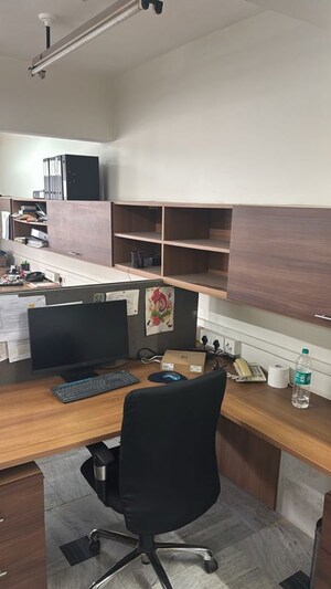 Team Area in  Office Space at Mittal Court, Nariman Point – for Rent
