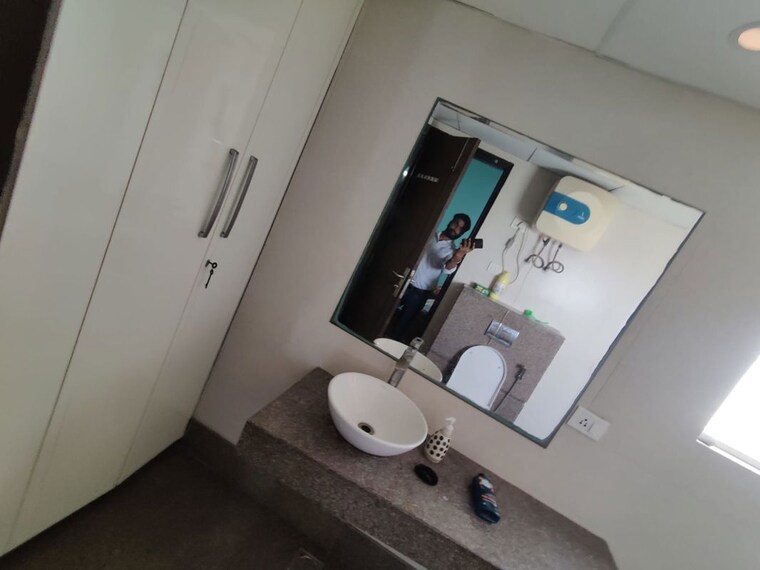 undefined, aba-cleo-county 3.5 Bedroom 2070 Sq.Ft. Apartment In Sector 121 Noida 10608635