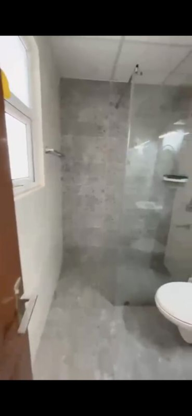 Bathroom, omaxe-royal-residency-faridabad 3 Bedroom 1925 Sq.Ft. Apartment In Sector 79 Faridabad 10608658