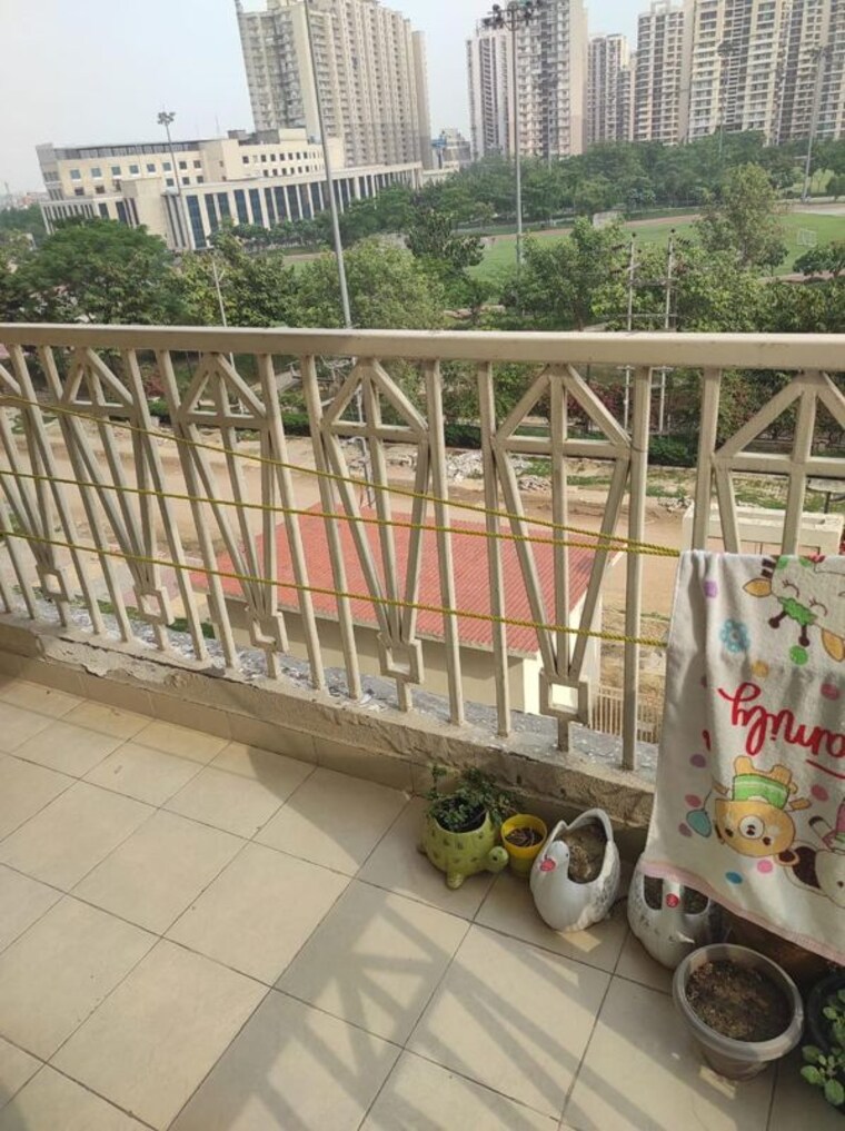 Balcony, gaur-city-7th-avenue 2 Bedroom 1165 Sq.Ft. Apartment In Sector 4 Greater Noida Greater Noida 10608664