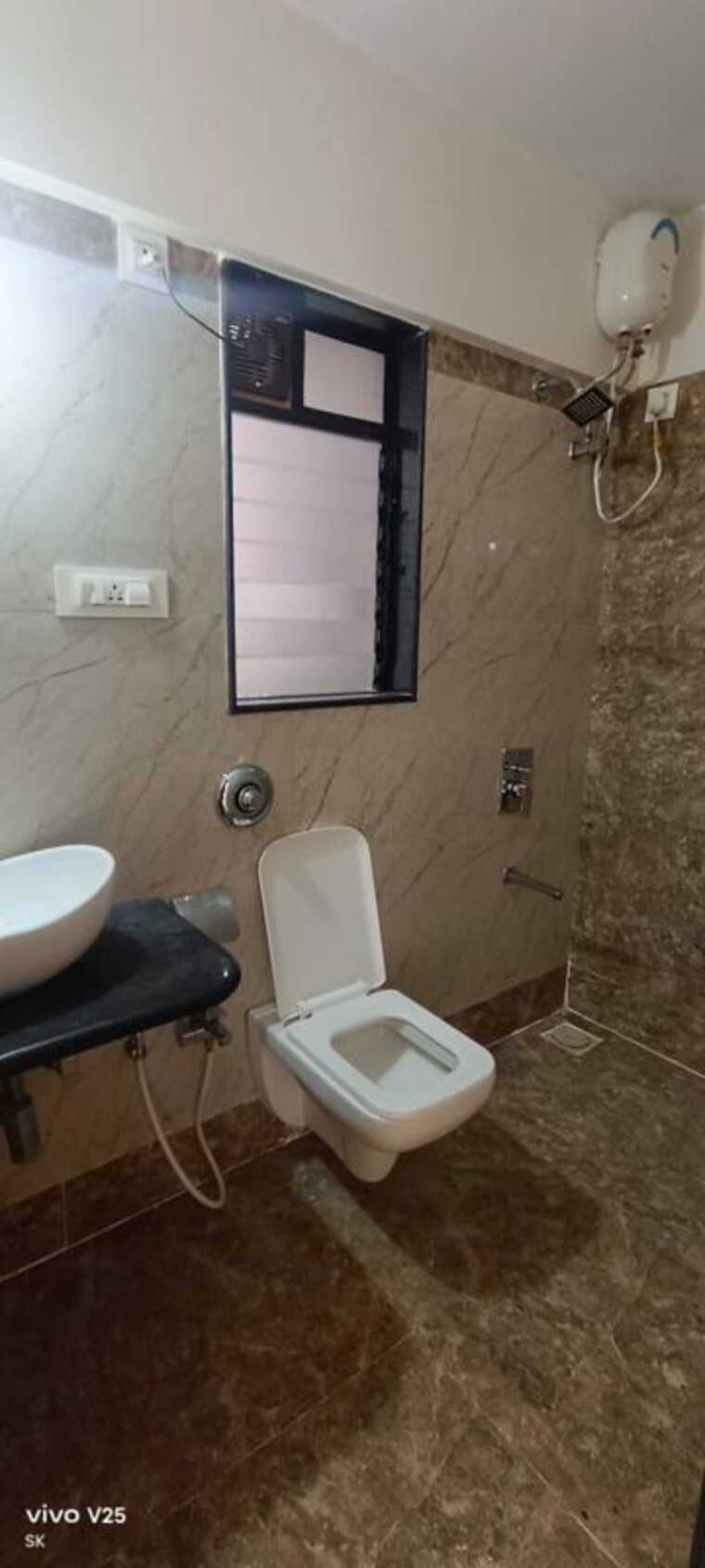 Bathroom, atul-blue-fortune 1.5 Bedroom 700 Sq.Ft. Apartment In Andheri East Mumbai 10608668