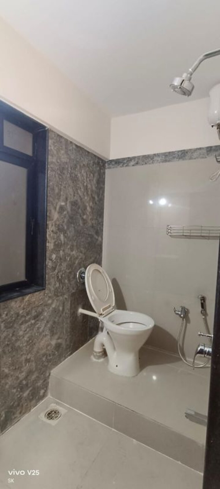 Bathroom, atul-blue-fortune 1.5 Bedroom 700 Sq.Ft. Apartment In Andheri East Mumbai 10608668