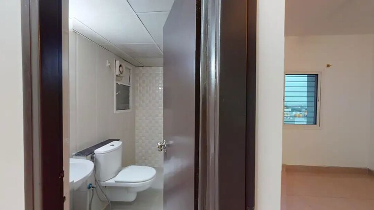 Bathroom, valmark-ananda 3 Bedroom 1500 Sq.Ft. Apartment In Bannerghatta Bangalore 10608672