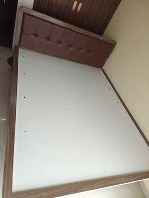 Room in 1 BHK Apartment at Shree Ganesha Veera Residency, Ghodbunder Road – for Rent