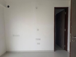 Room in 2 BHK Apartment at Mundara Adhrit Towers, Malad West – for Sale