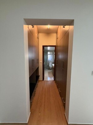 4 BHK Apartment For Sale in DLF The Summit, Dlf Phase V