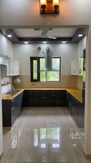 Kitchen in 4 BHK Builder Floor at Sector 16 – for Rent