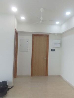 Room in 2.5 BHK Apartment at Lodha Bellagio, Powai – for Rent