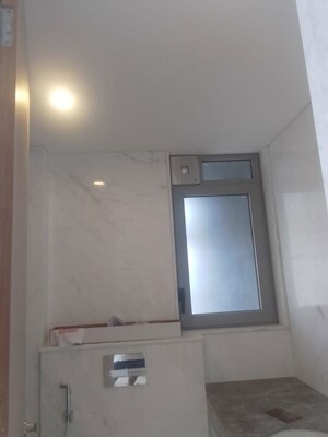 Room in 2.5 BHK Apartment at Lodha Bellagio, Powai – for Rent