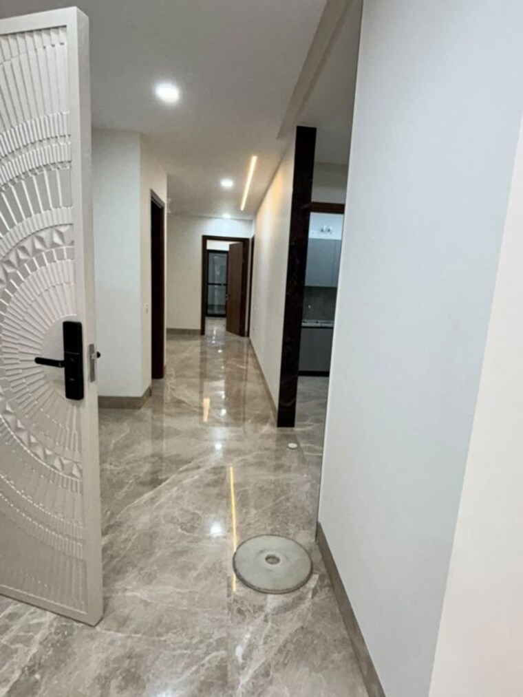 Lobby, saket 4 Bedroom 1800 Sq.Ft. Builder Floor In Saket Delhi 10608761