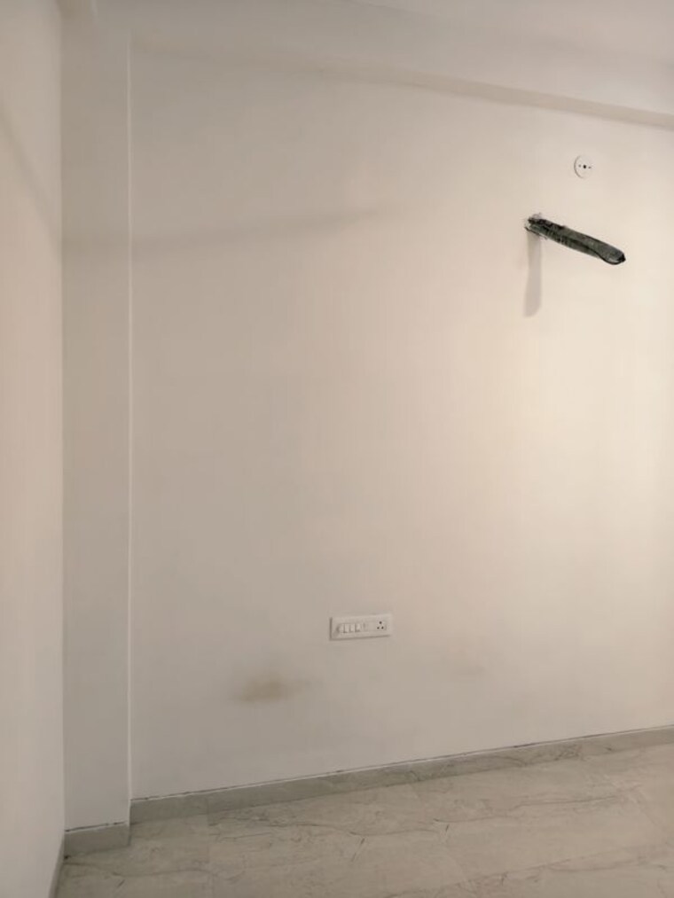Room, scheme no 114 2 Bedroom 1000 Sq.Ft. Builder Floor In Scheme No 114 Indore 10608792