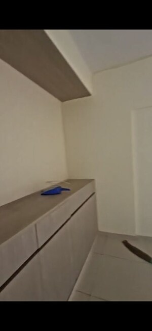 Furnished Amenities in 3 BHK Apartment at BPTP Discovery Park, Sector 80 – for Sale