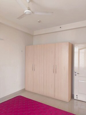 3 BHK Apartment For Sale in Jaypee Moon Court, Jaypee Greens
