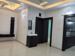 Building Lobby in 2 BHK Builder Floor at Mahalaxmi Nagar – for Rent